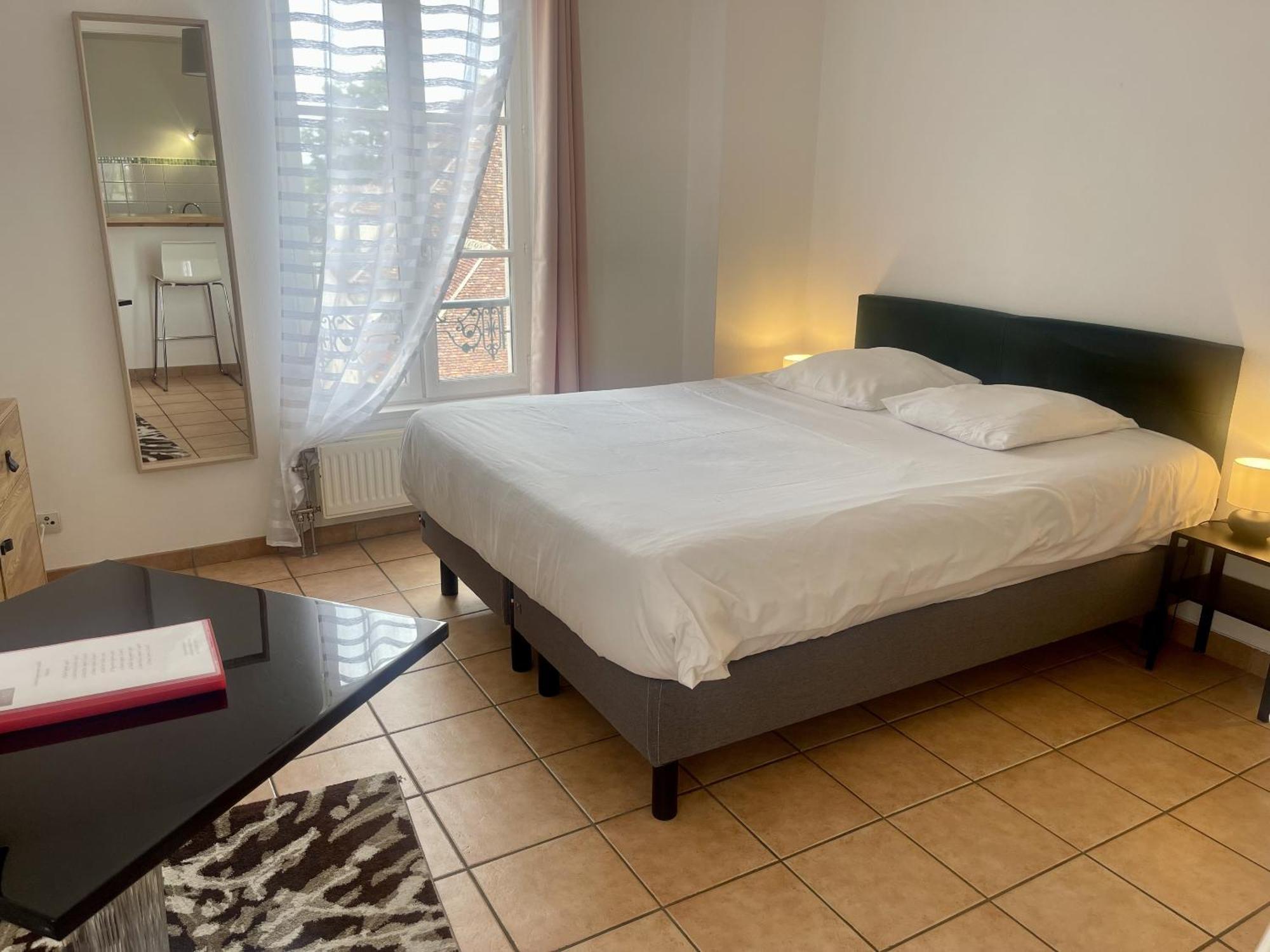 Appartement Le Paul Bert Auxerre Les Quais 2 Personnes Exterior foto